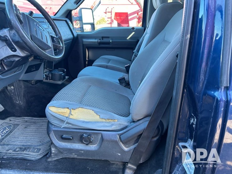 2011-ford-f250-image-23