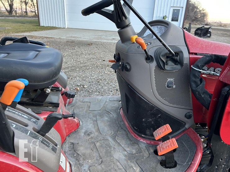 2023-case-ih-farmall-25sc-image-26