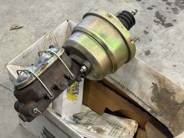 7”-power-booster-for-brakes,-never-used-with-a-proportioning-valve-image-4