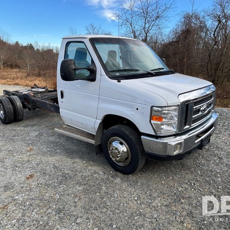 FORD E450