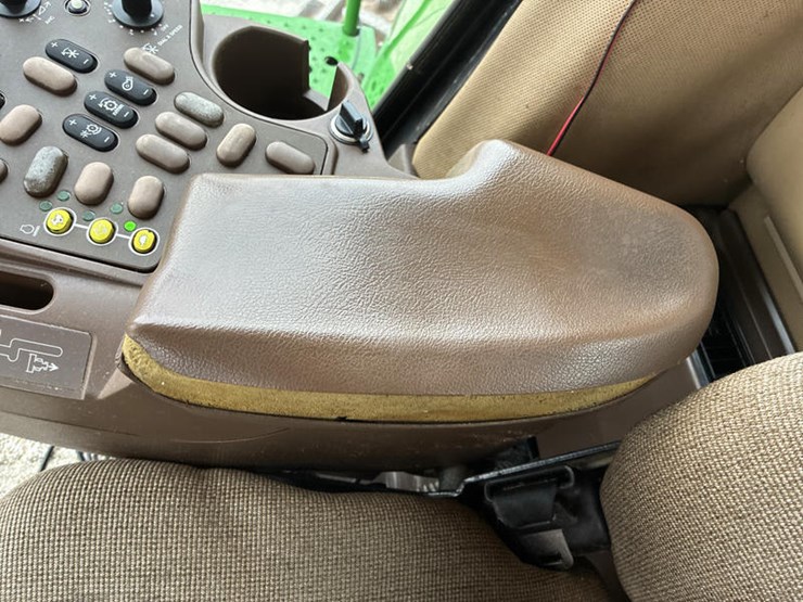 john-deere-2000-image-105