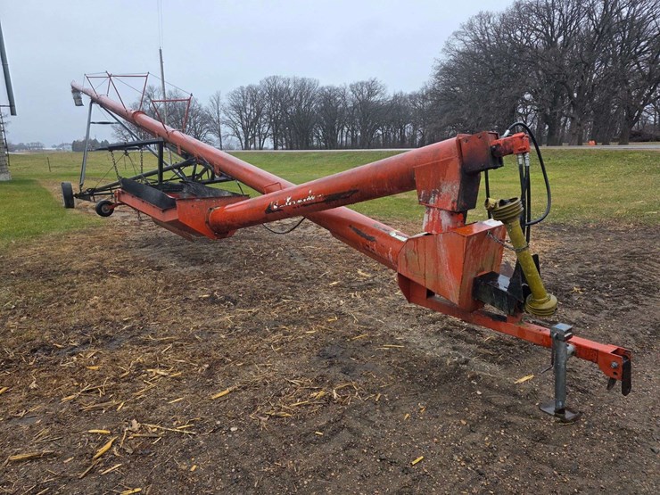 brandt-1070-auger,-10”-x-70’,-hydraulic-lift,-hydraulic-driven-single-auger-swing-hopper,-540-pto-image-1