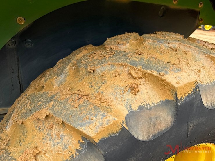 john-deere-5085m-image-6