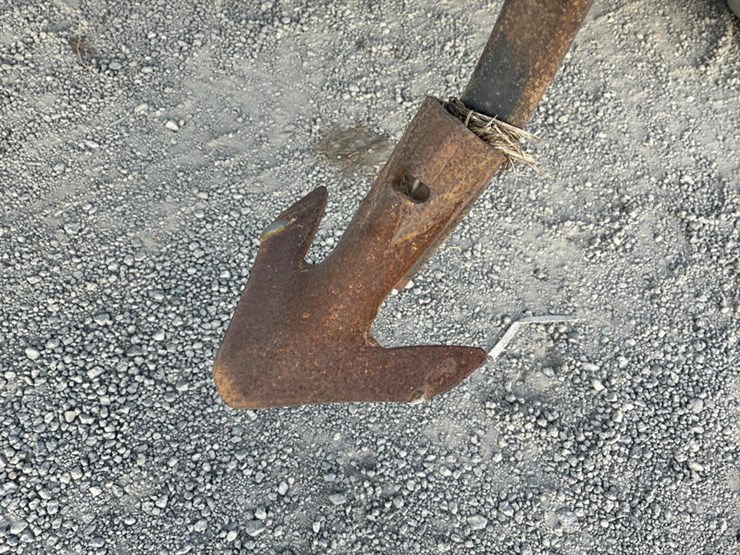 john-deere-2210-image-24