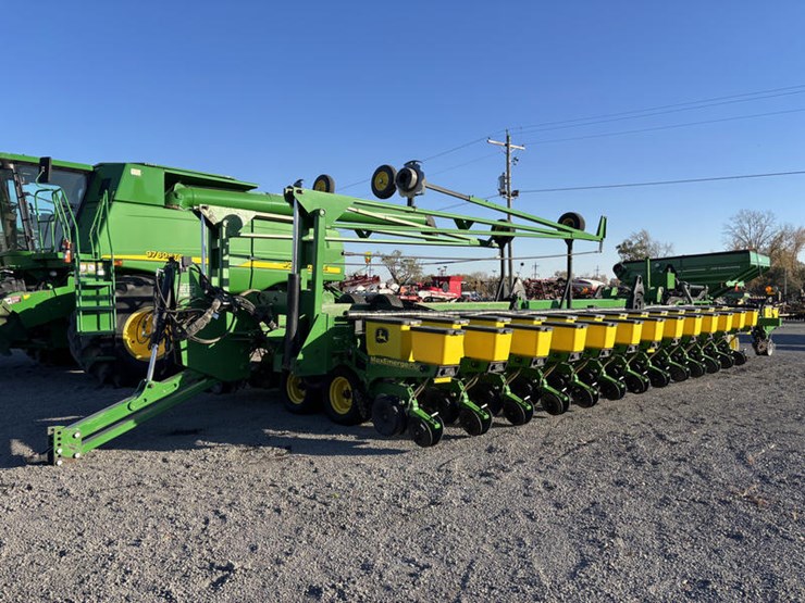 john-deere-db80-image-6