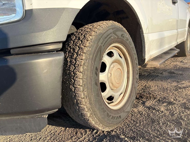 2016-ford-f150-image-23