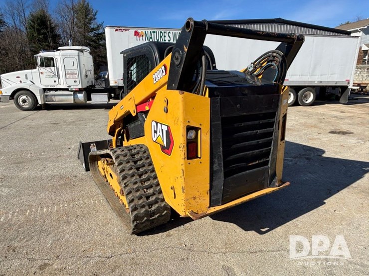 2024-caterpillar-289d3-image-11