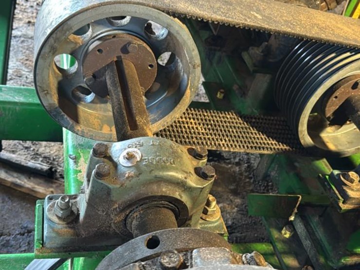 #130-•-kawasaki-piston-hydraulic-pumps-image-3