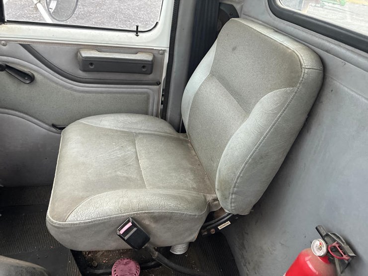 case-ih-8100-image-87