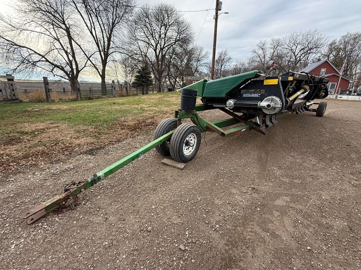 2004-geringhoff-12-row-20”-roto-disc-chopping-head,-comes-with-a-mauer-header-trailer,-stationary,-r-image-7