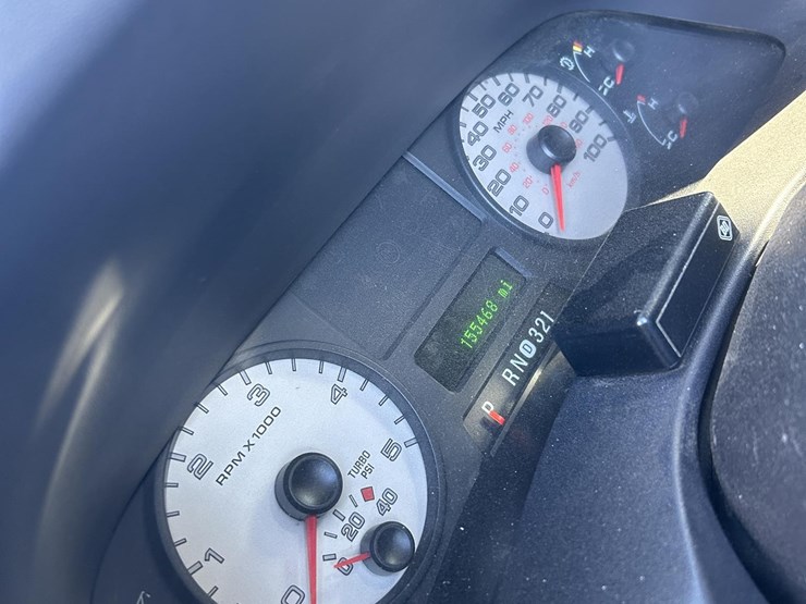 2005-ford-f350-image-17