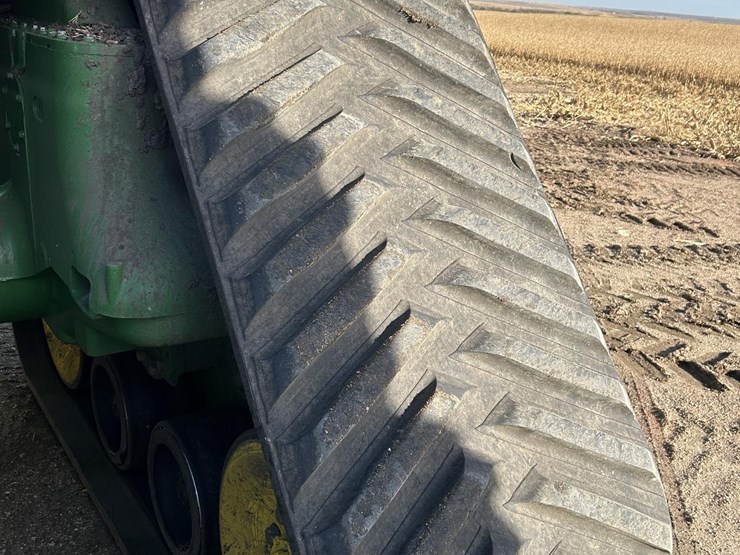 2023-john-deere-9rx-590-image-11