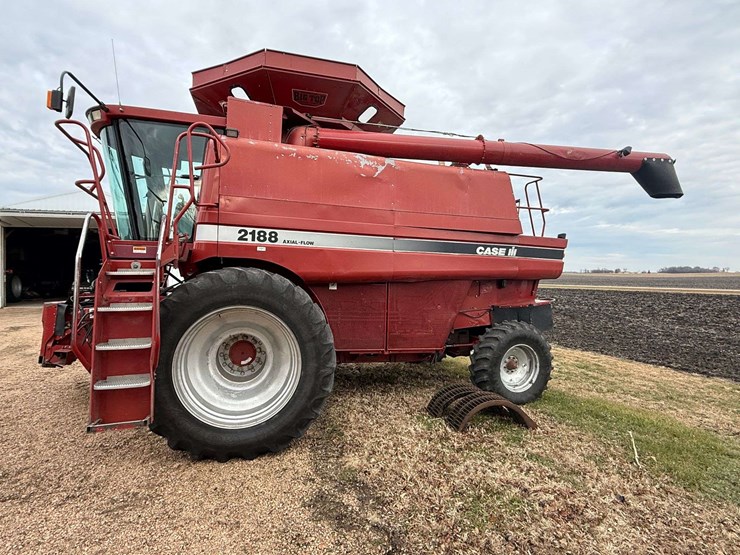 2001-case-ih-2188-image-13