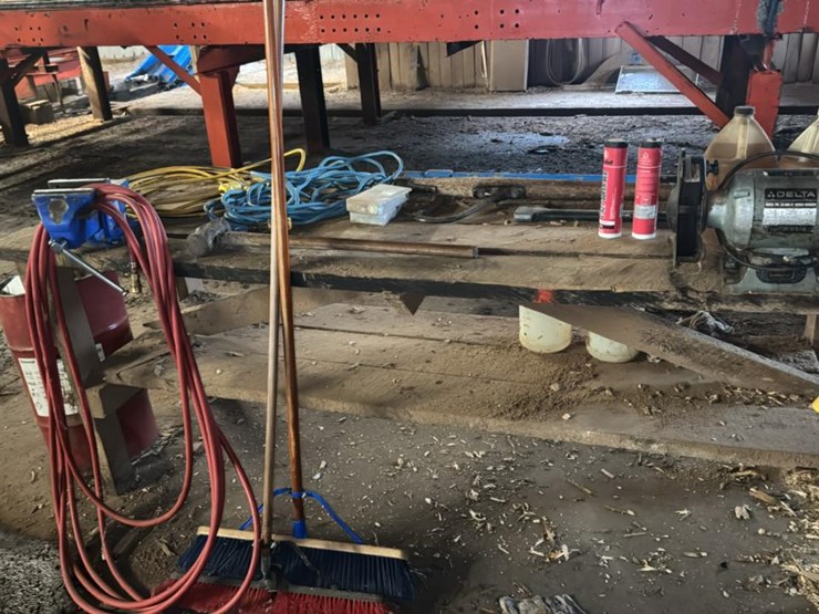 #134-•-everything-on-table-image-1