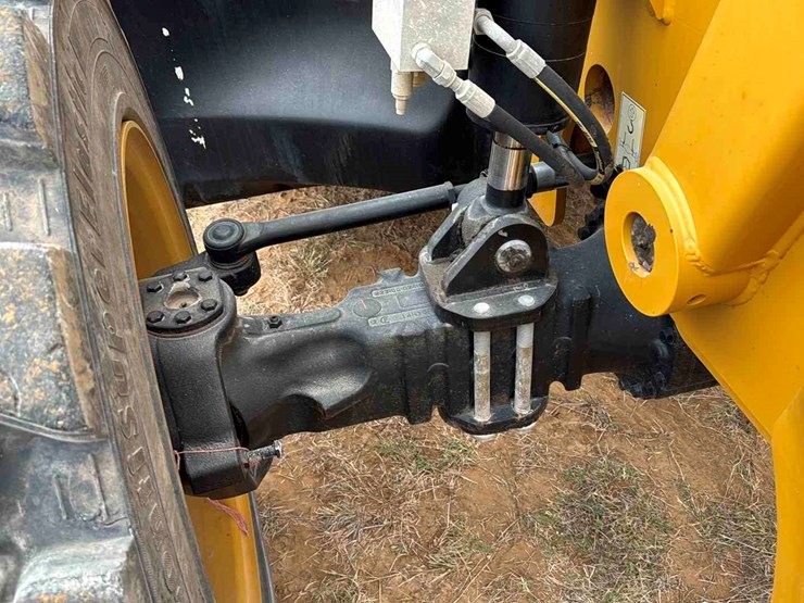 caterpillar-tl1055d-image-18