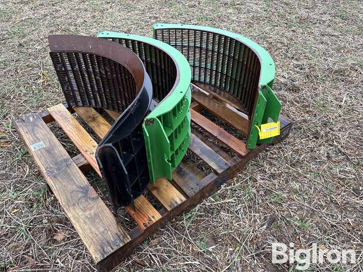 john-deere-small-wire-concaves-image-1