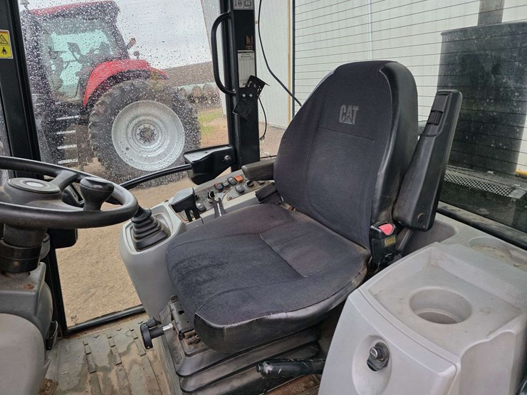 2009-caterpillar-906h-image-28