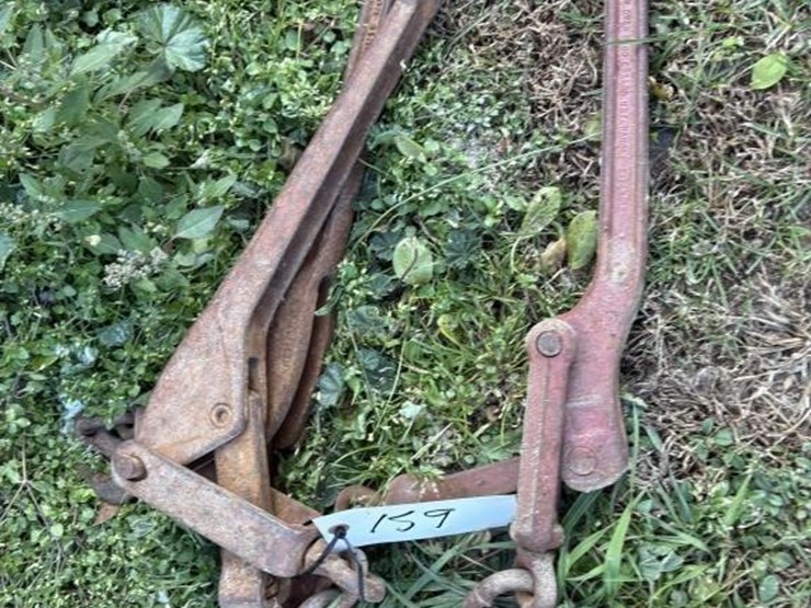 chain-binders-image-2