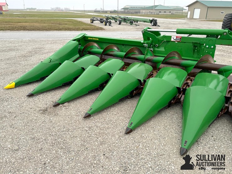 john-deere-c12f-image-7