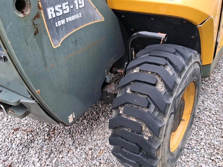 #1301-•-gel-rs5-19-telehandler-image-49