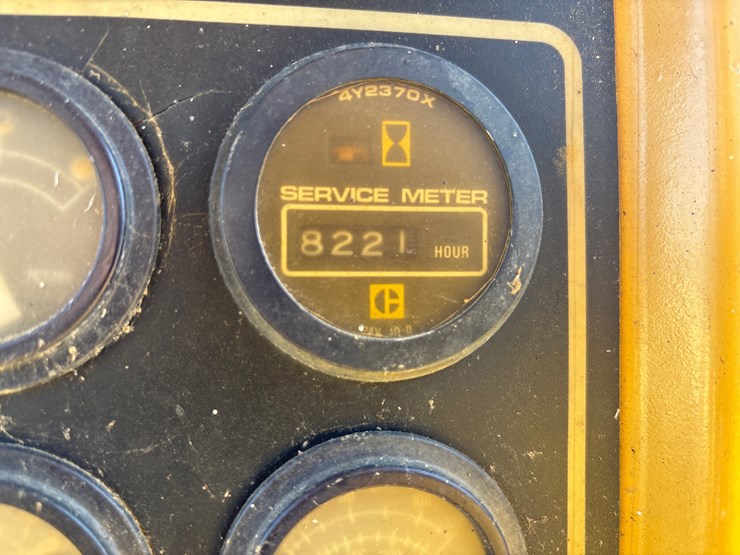 caterpillar-d4h-lgp-image-12