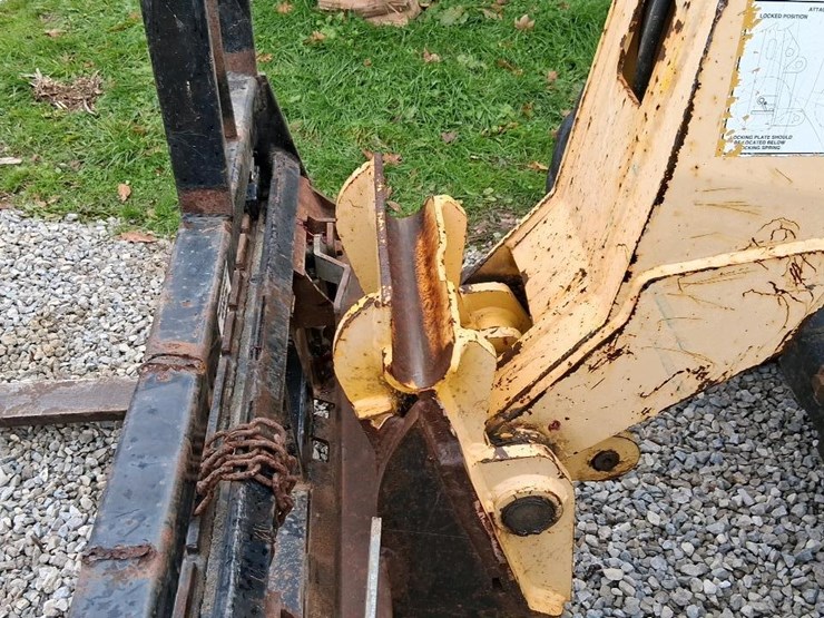 #1301-•-gel-rs5-19-telehandler-image-28