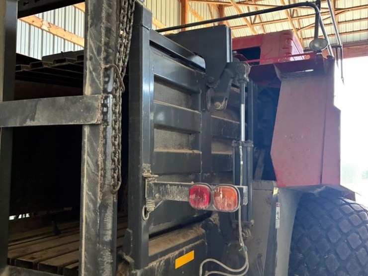 2011-massey-ferguson-2190-image-8