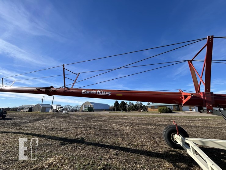 buhler-farm-king-16104-image-28