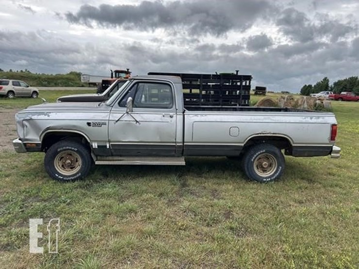 1987-dodge-150-image-5