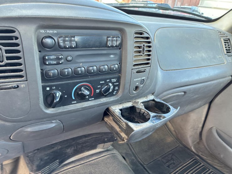 1997-ford-f150-image-35