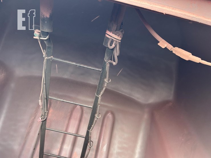 new-holland-p2080-image-122