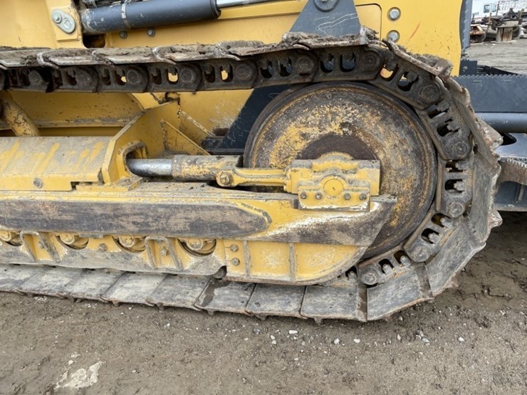 deere-650k-xlt-image-16