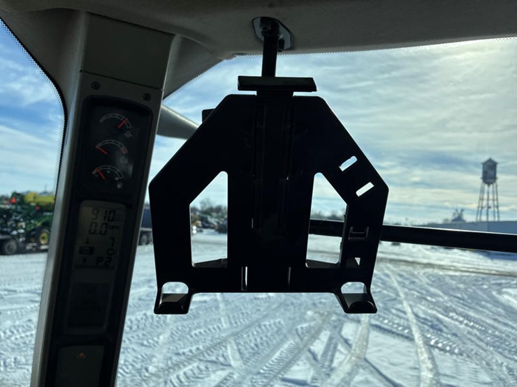 case-ih-mx215-image-78