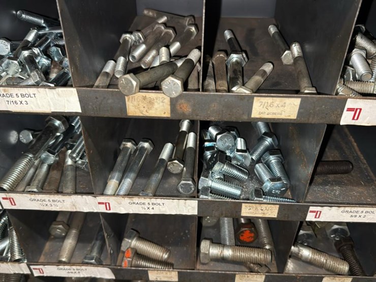 #165-•-bolt-bin*-image-6