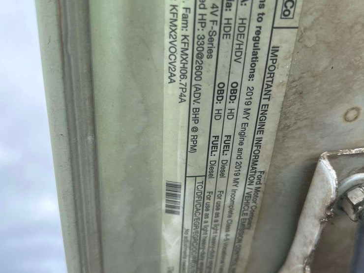 2019-ford-f550-image-29