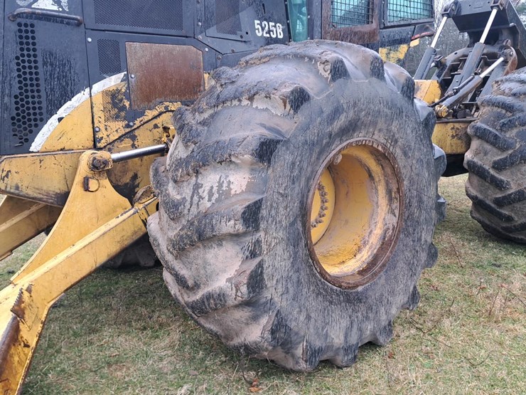 caterpillar-525b-image-41