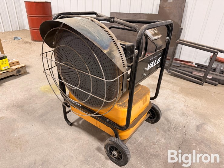 val6-kbe56-infrared-oil-heater-image-1