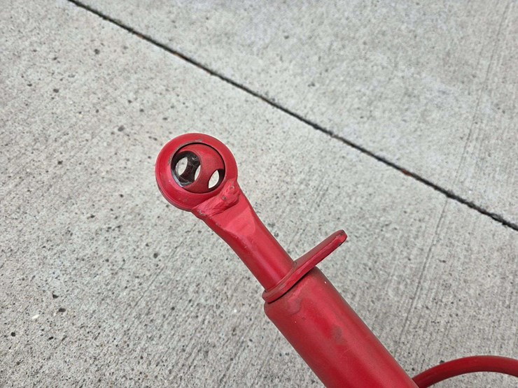 massey-ferguson-22-image-3