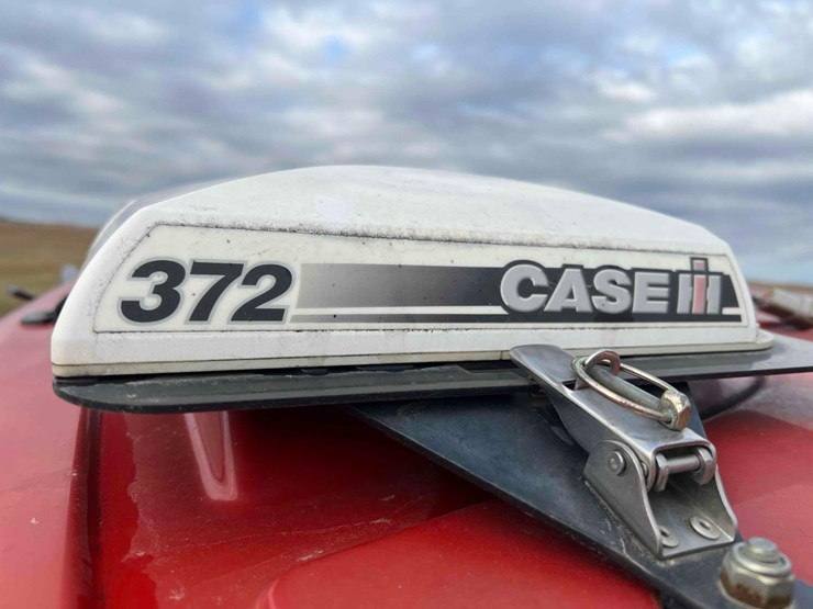 2014-case-ih-magnum-310-image-31