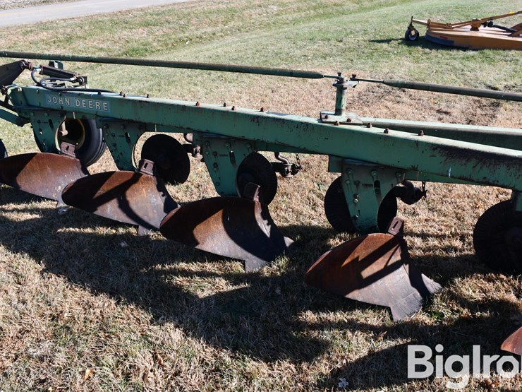 john-deere-5-image-14