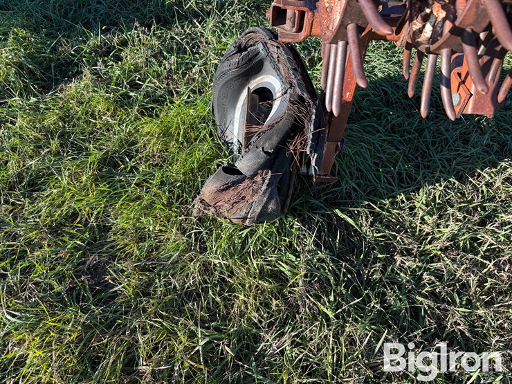 shop-built-28'-rotary-hoe-image-14