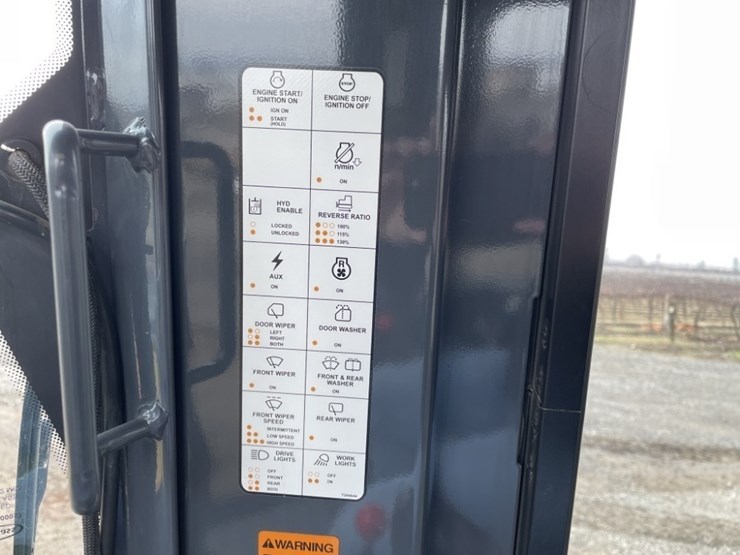 deere-650k-xlt-image-29