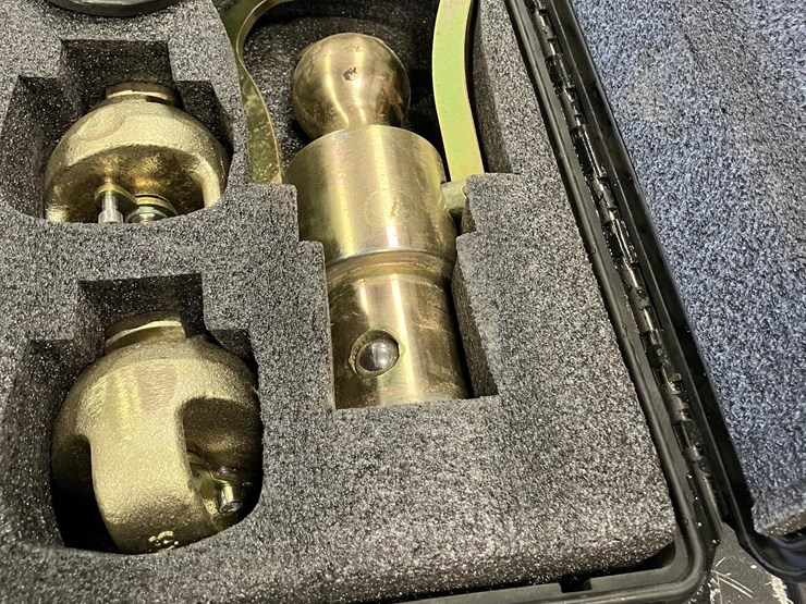 ram-2500-laramie-image-20