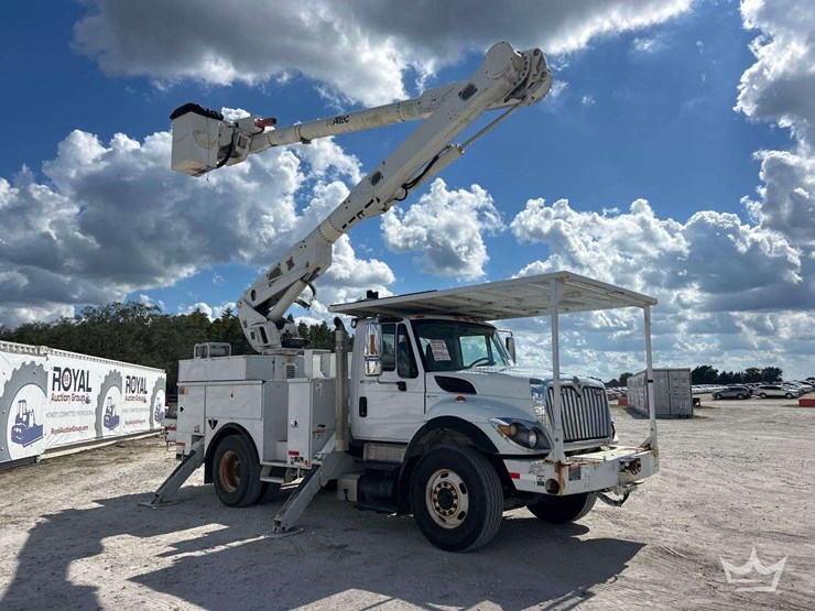 2013-international-workstar-7400-image-2