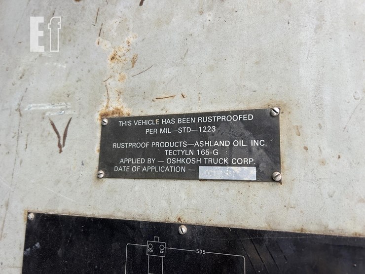 1981-oshkosh-green-snow-blower-image-28