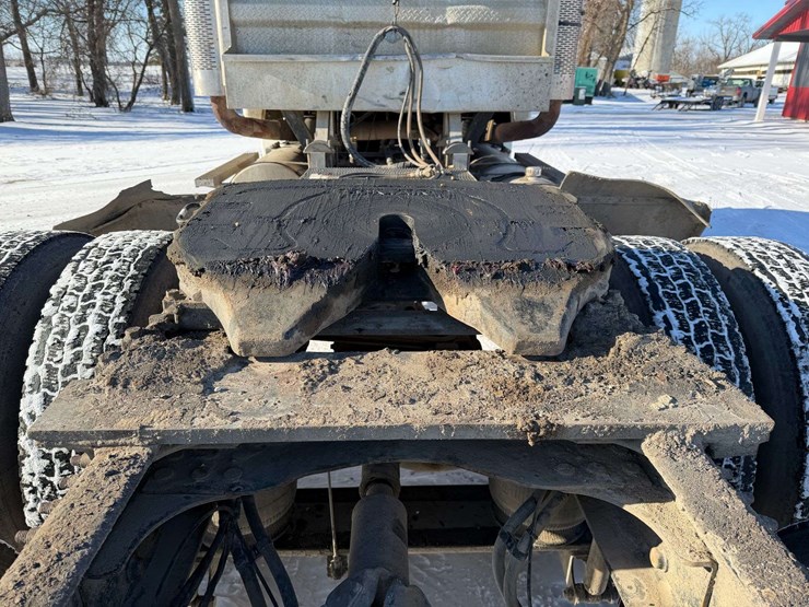 2006-mack-chn613-image-7