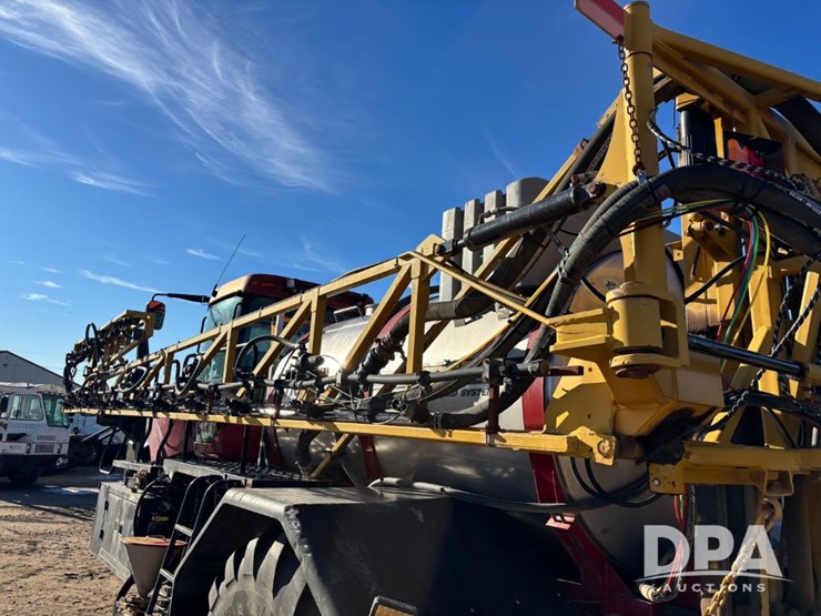 case-ih-titan-3020-image-81