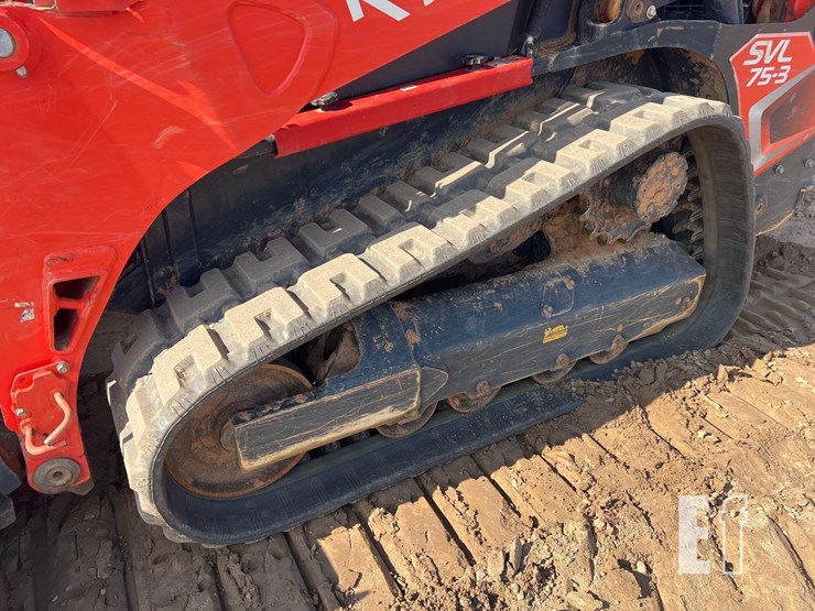 kubota-svl75-3-image-9