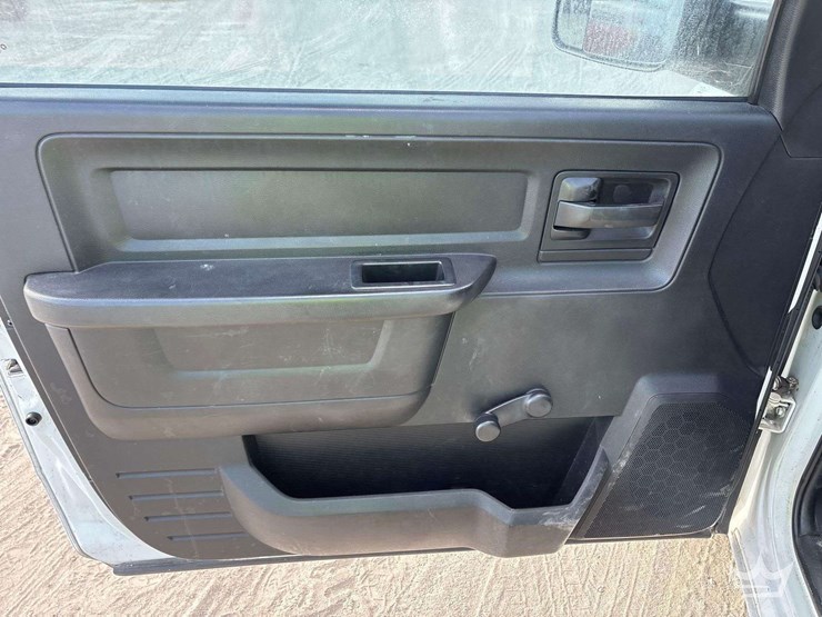 2014-dodge-ram-1500-image-14