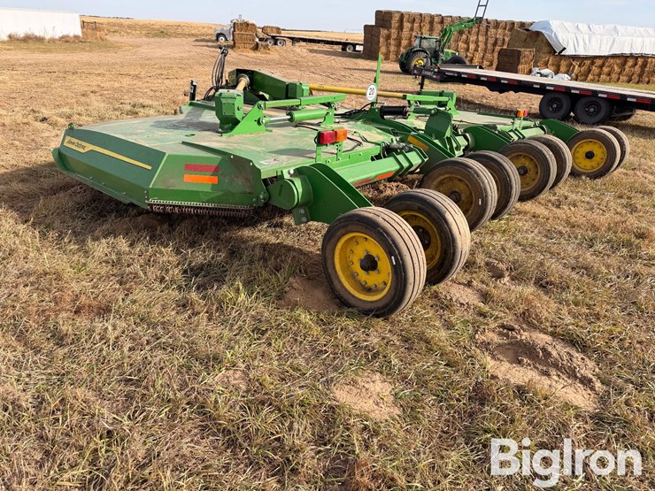 2022-john-deere-fc20r-image-7